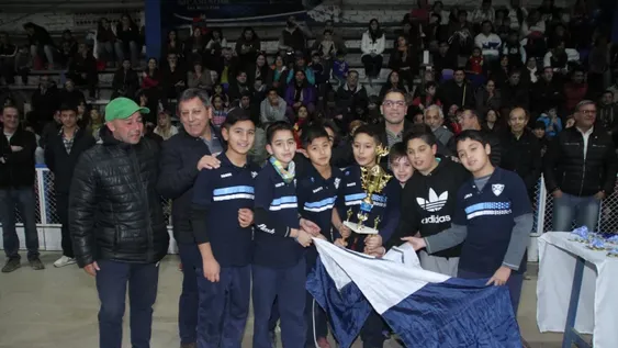 Lomas campeón y con gusto especial