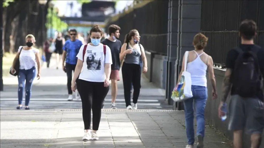 Reportaron 36 muertos y 1993 nuevos contagios de coronavirus en Argentina