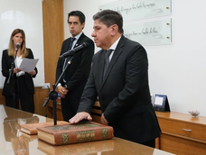 El juez Roberto Montilla no hacía ni un mes que había asumido cuando quedó en tela de juicio su proceder en una comisaría de San Juan. El juez Roberto Montilla no hacía ni un mes que había asumido cuando quedó en tela de juicio su proceder en una comisaría de San Juan.