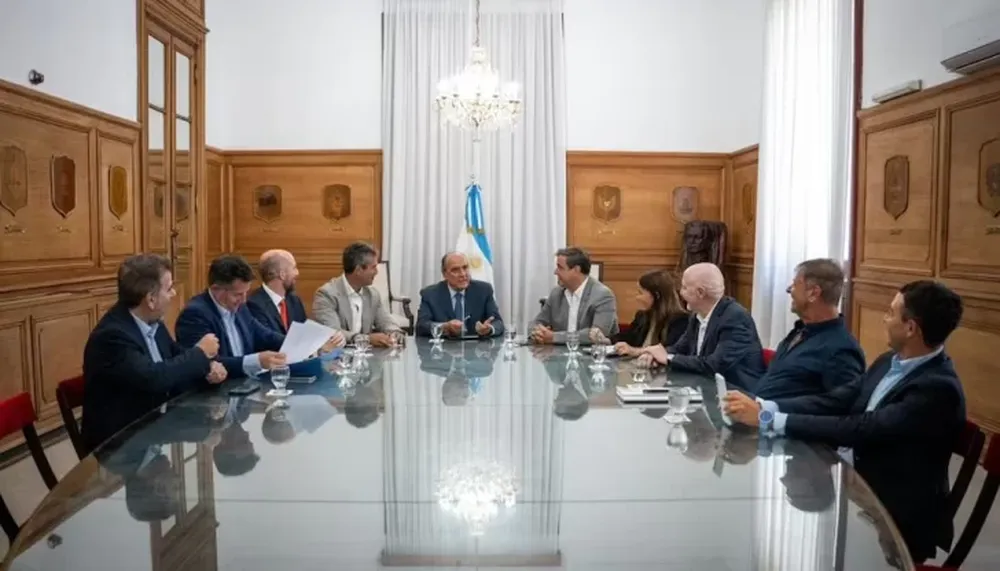 ¿SE DISTANCIA? A la primera cita con Francos faltó Miguel Angel Pichetto, jefe del bloque amigo Encuentro Federal.