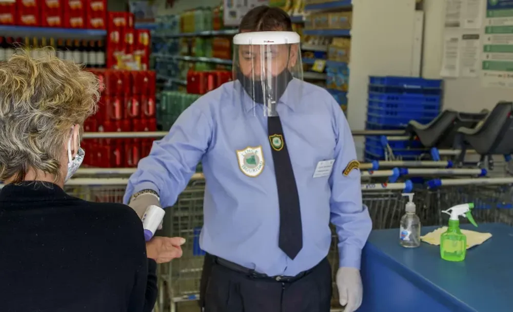 Otros 248 muertos y 11.100 casos