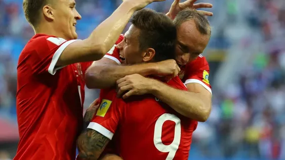 Rusia empezó con triunfo en su copa