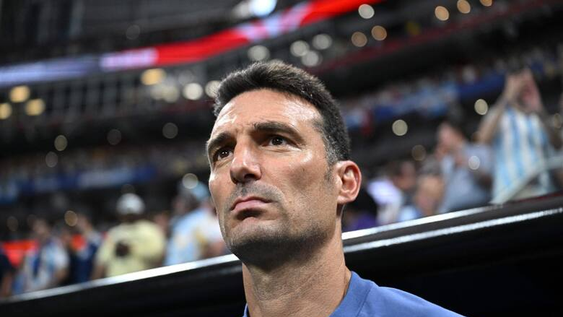 El padre de la criatura, Lionel Scaloni.