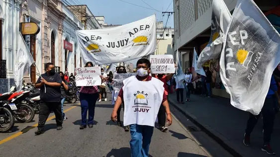 Acordaron un aumento del 28% para el mínimo y en tres tramos