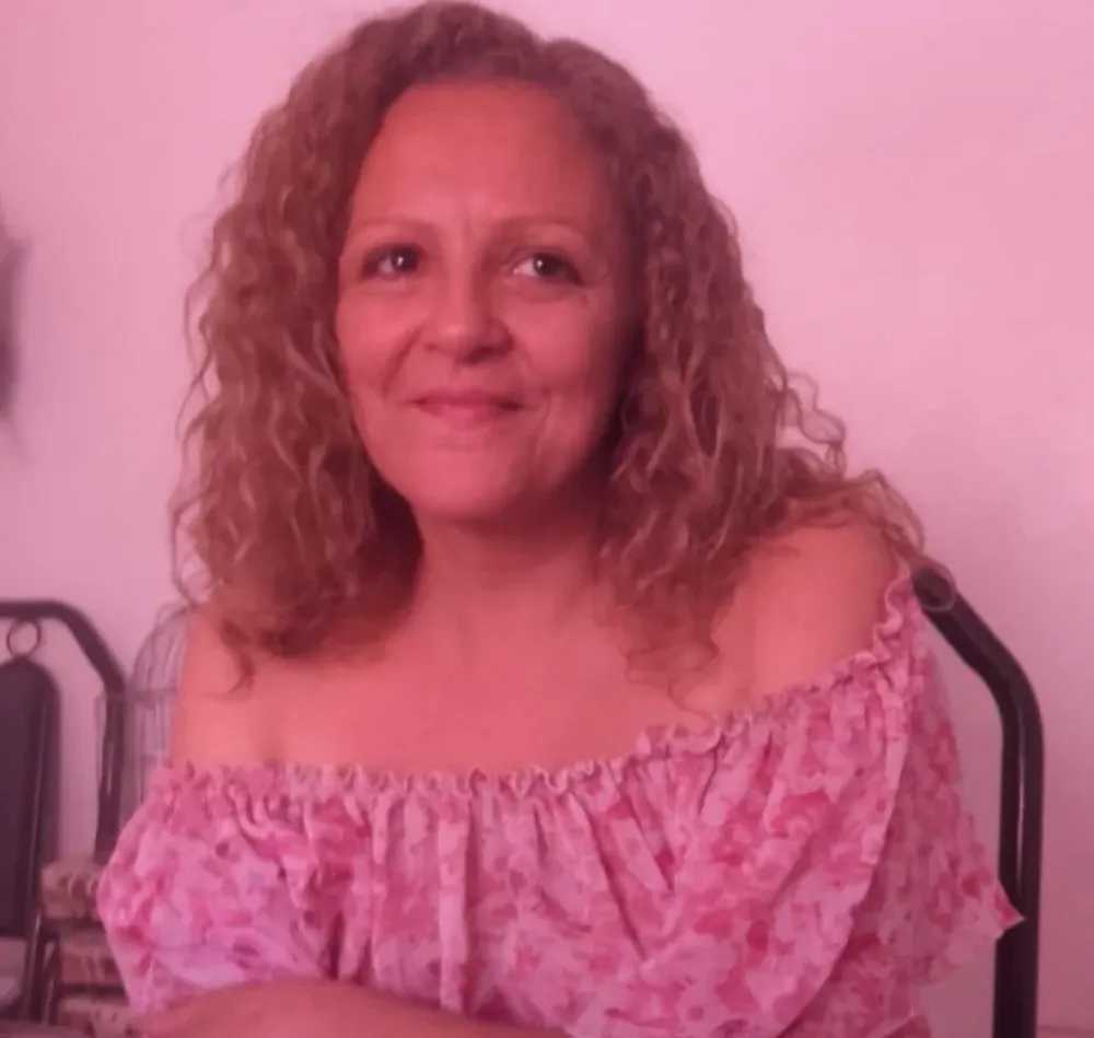 Buscan intensamente a una mujer de 48 años