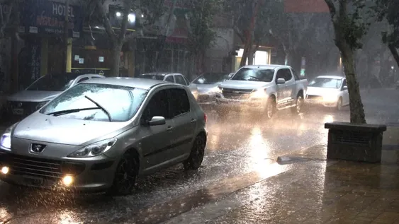 Emitieron alerta amarilla por tormentas para este fin de semana en el Este sanjuanino