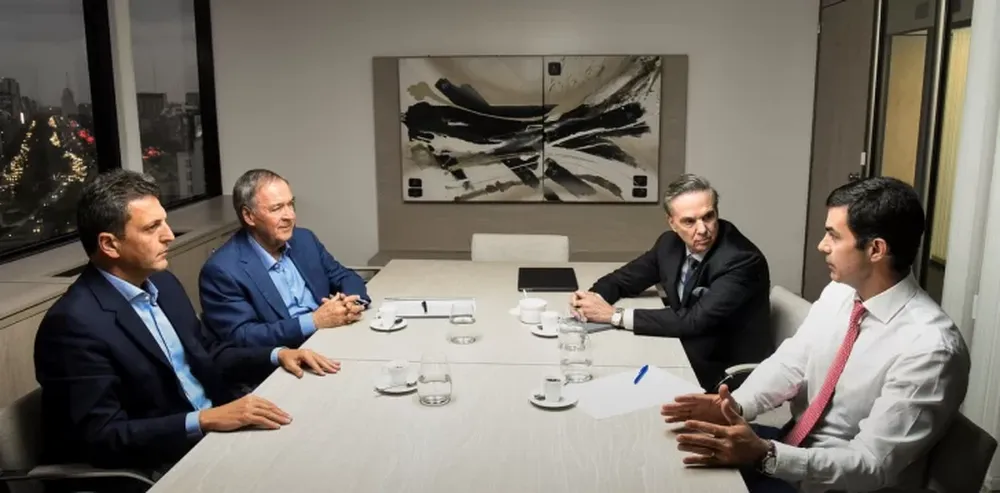 Schiaretti convocó al PJ federal, al GEN y al socialismo para competir contra otros frentes