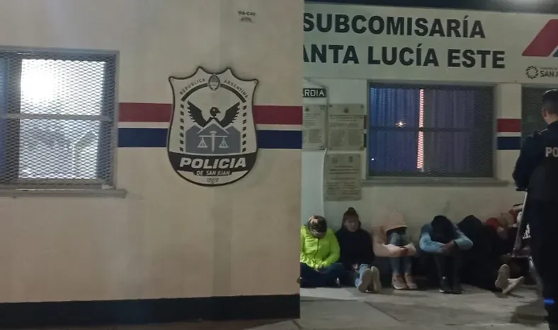 Crimen del barrio Colón: Una noche violenta con varias trifulcas y una puñalada que terminó con la vida de un joven de 16 años