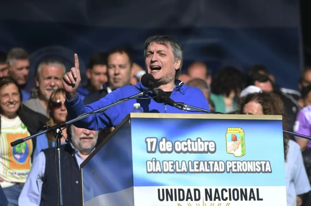 Máximo pide suma fija para los trabajadores y desafía a la CGT