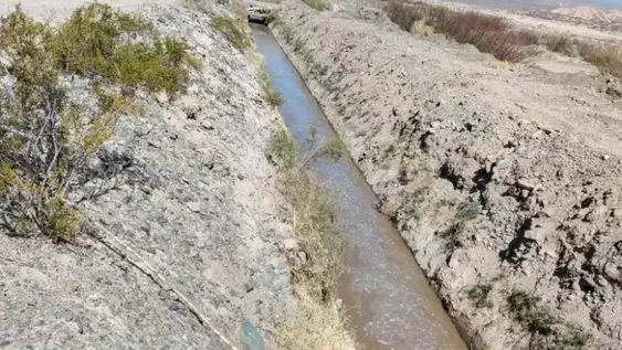 Iglesia a full con la monda de canales