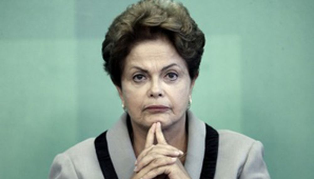 Denunciaron a Dilma Rousseff por la compra de votos para salvarse del juicio político