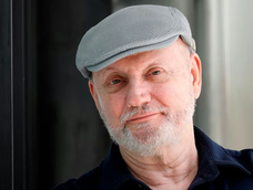 Juan José Campanella, autor y director de Empieza con D, siete letras, título teatral que llegará a San Juan el 18 de octubre.&nbsp;