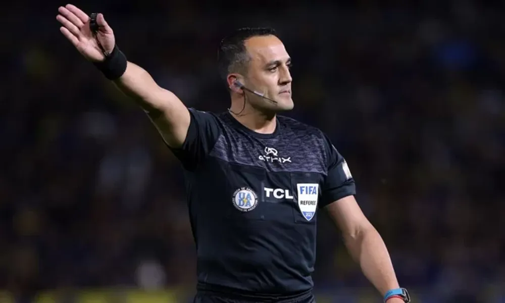 RECUERDO. Espinoza dirigió a San Martín en la derrota ante Talleres de la quinta fecha de este Apertura.