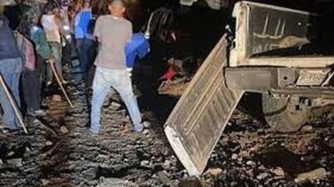 Tres policías muertos y 10 heridos civiles por un ataque con explosivos en México