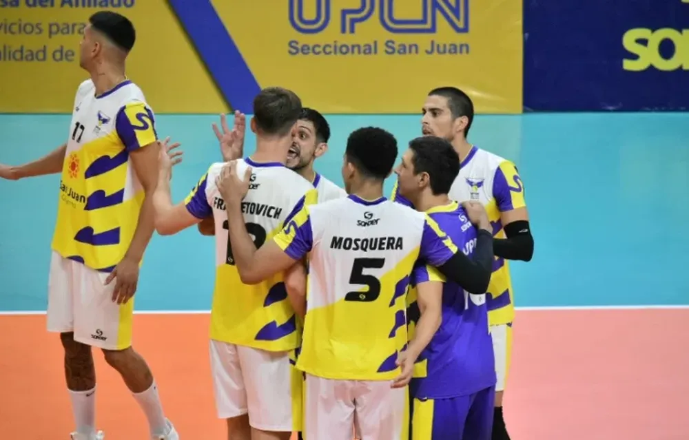 CON MUCHA SOLIDEZ el equipo sanjuanino consiguió superar la fase de semifinales por un categórico 3-0 ante Libertad de San Jerónimo.