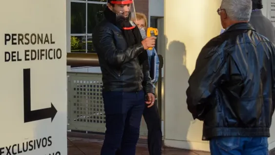 Comienza la doble jornada laboral y la extensión horaria en la administración pública