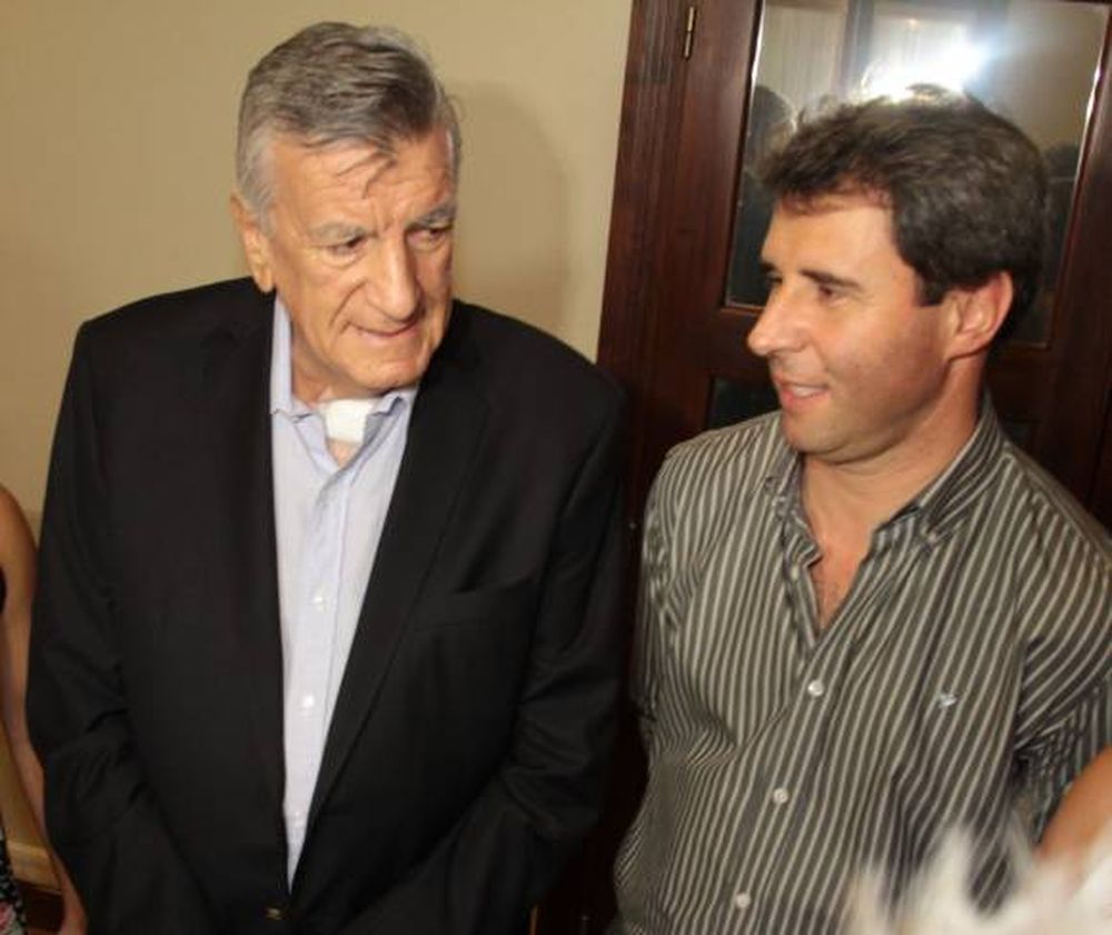 Paritarias, el eje central en la reunión de Gioja y su equipo