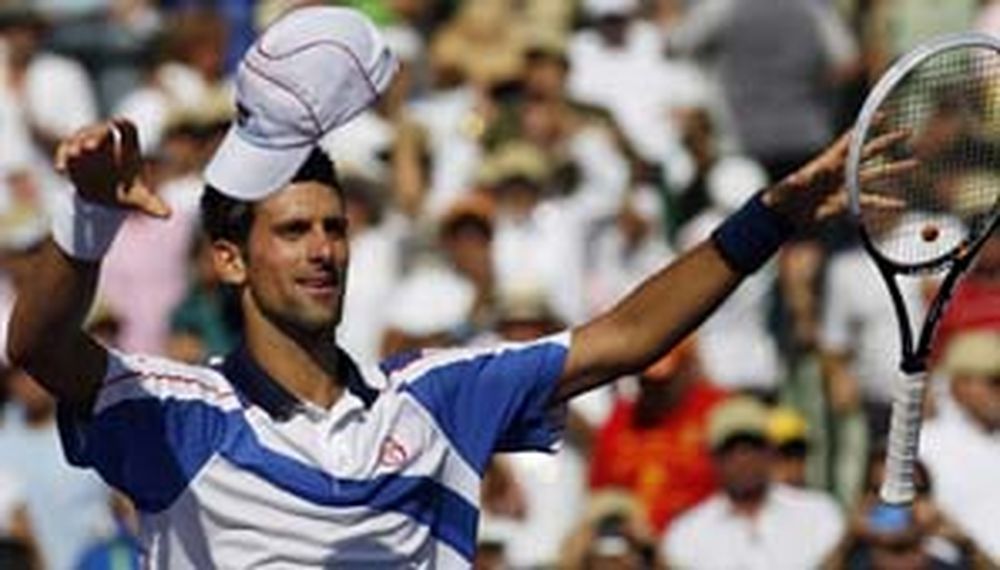 Djokovic quebró a Nadal y sigue invicto en 2011