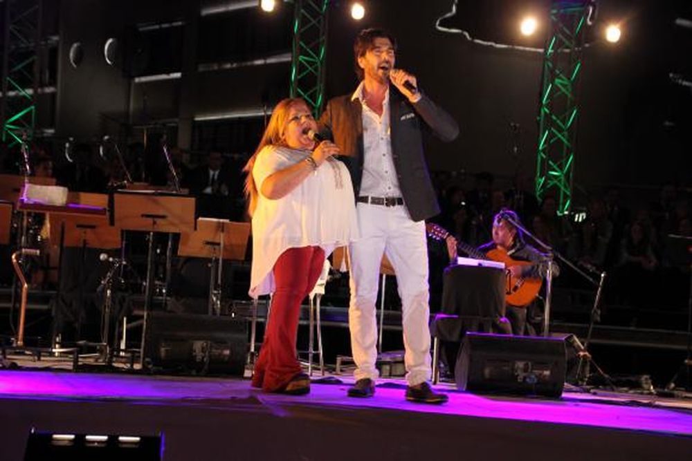 Imponente show bajo las estrellas