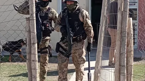 Sigue prófugo un sospechoso en el crimen por la balacera entre bandas
