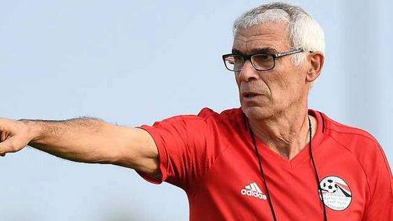 África define sus representantes