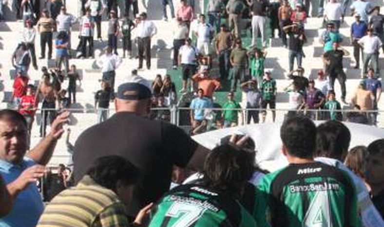 Quiere que sea la vencida