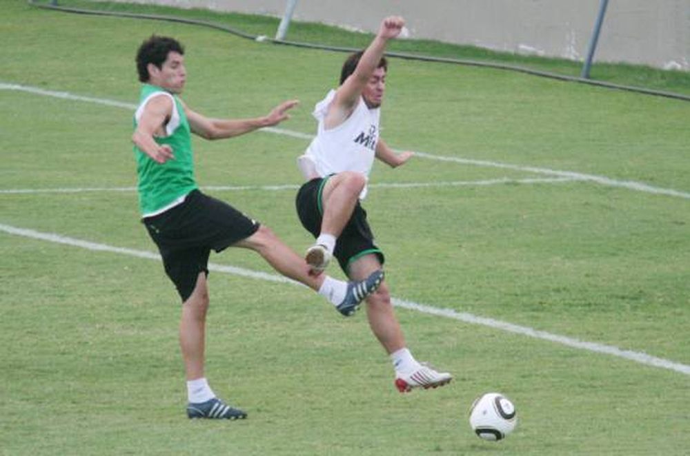 Cuevas está bien e irá de entrada por Becerra
