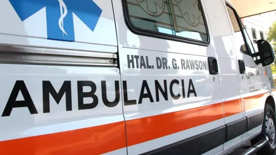 Desesperado, entró por la ventana para rescatar a sus hijos desmayados: los salvó