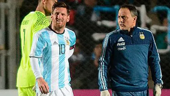 El tendón encendió alarmas por Messi