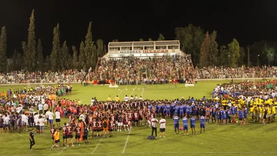 FIESTA. El fútbol del futuro llega a San Juan en un torneo que ya es un clásico de cada enero y en Trinidad se preparan para disfrutar el Mundialito.