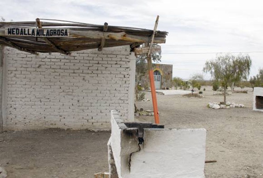 A la capilla del desierto le  roban hasta las donaciones