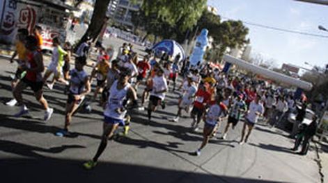 Las familias fueron protagonistas de la carrera de la Cruz Roja