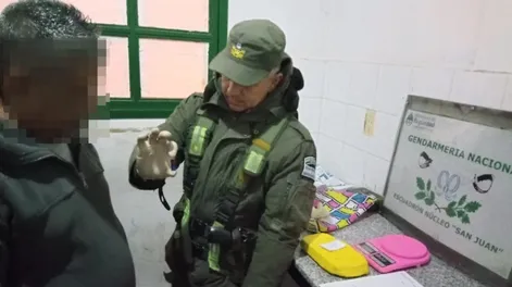 Intentaban ingresar a San Juan con cocaína y fueron descubiertos en una requisa de Gendarmería