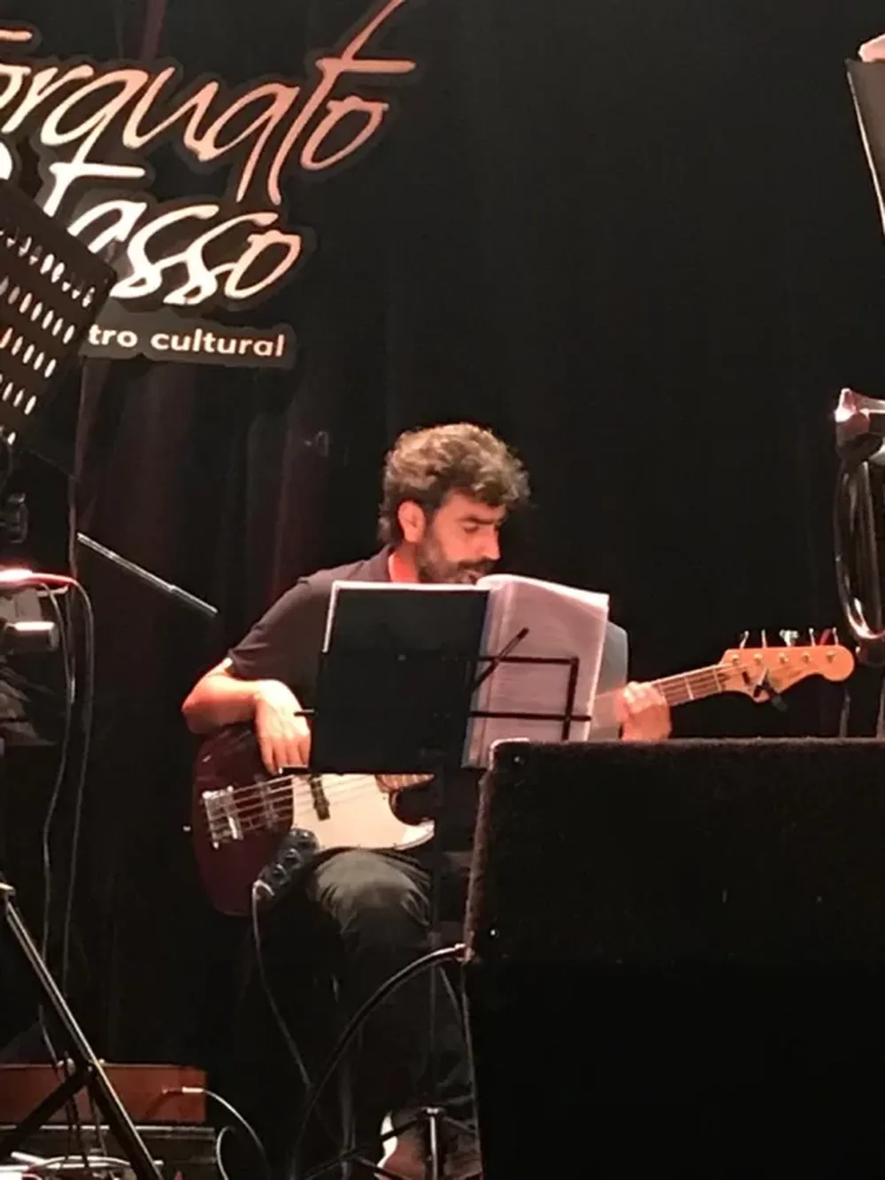 Todo por la música