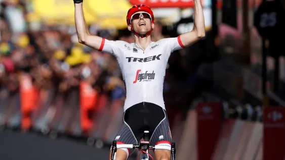 El ganador de la Vuelta a San Juan tuvo su baño de gloria en el Tour de France