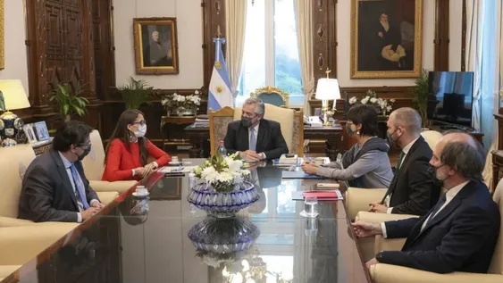 El Estado pagará parte del sueldo si contratan empleadas domésticas