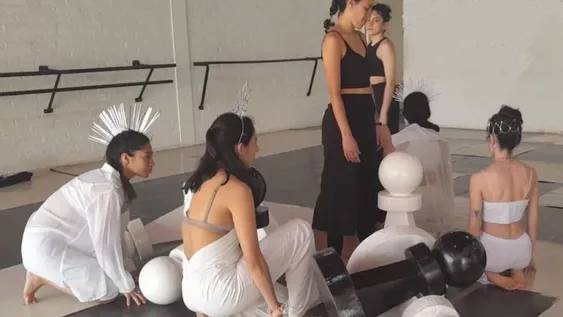 Danzar en un tablero de ajedrez