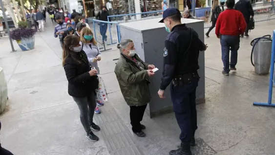 Anuncian una ampliación en el horario del comercio presencial