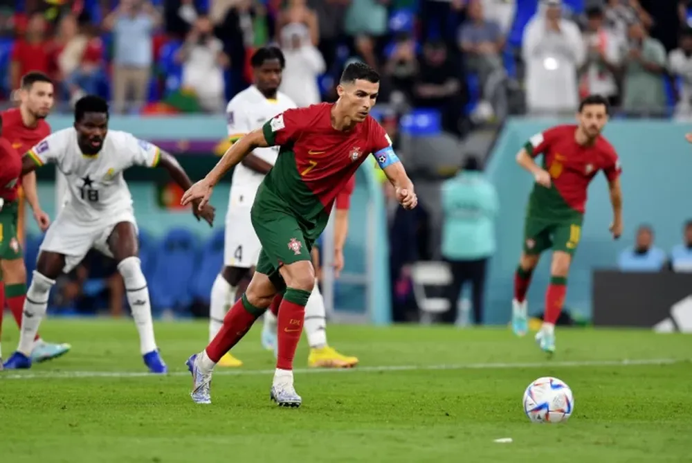 Cristiano Ronaldo, primer jugador en marcar en cinco mundiales consecutivos