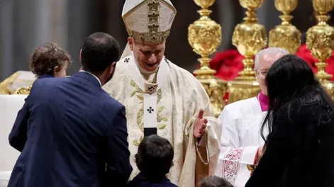En su primera misa de Navidad, el papa León XIV condenó “las guerras en curso o terminadas que dejan heridas abiertas”