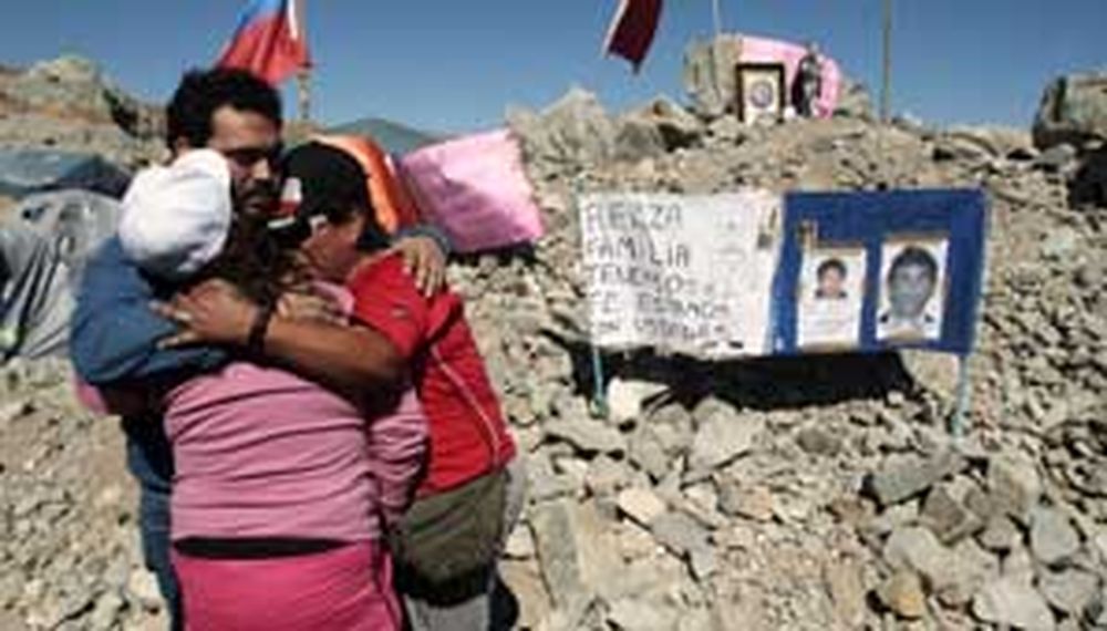 Piñera consideró “compleja” la situación de los mineros atrapados