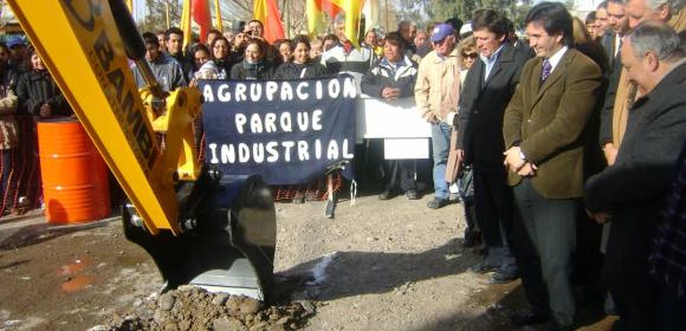 Cloacas en Chimbas: clave  para recuperar las napas