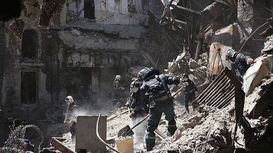 La guerra, día 96: fuerzas rusas avanzan en el Donbass y la UE analiza más sanciones
