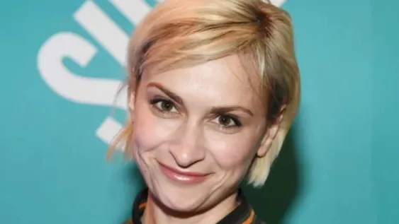 Hallan a una mujer muerta adentro de un ropero y detienen a su hijo