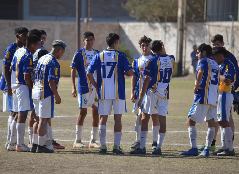 Los de abajo dan pelea