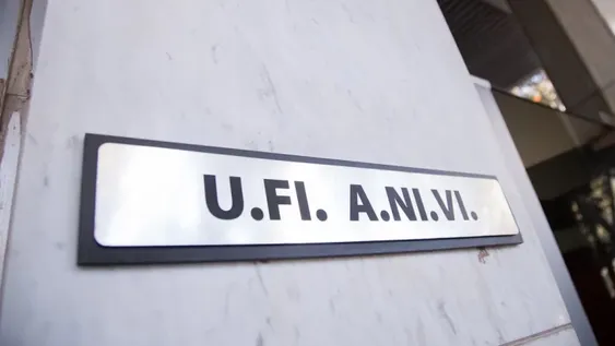 UFI ANIVI.