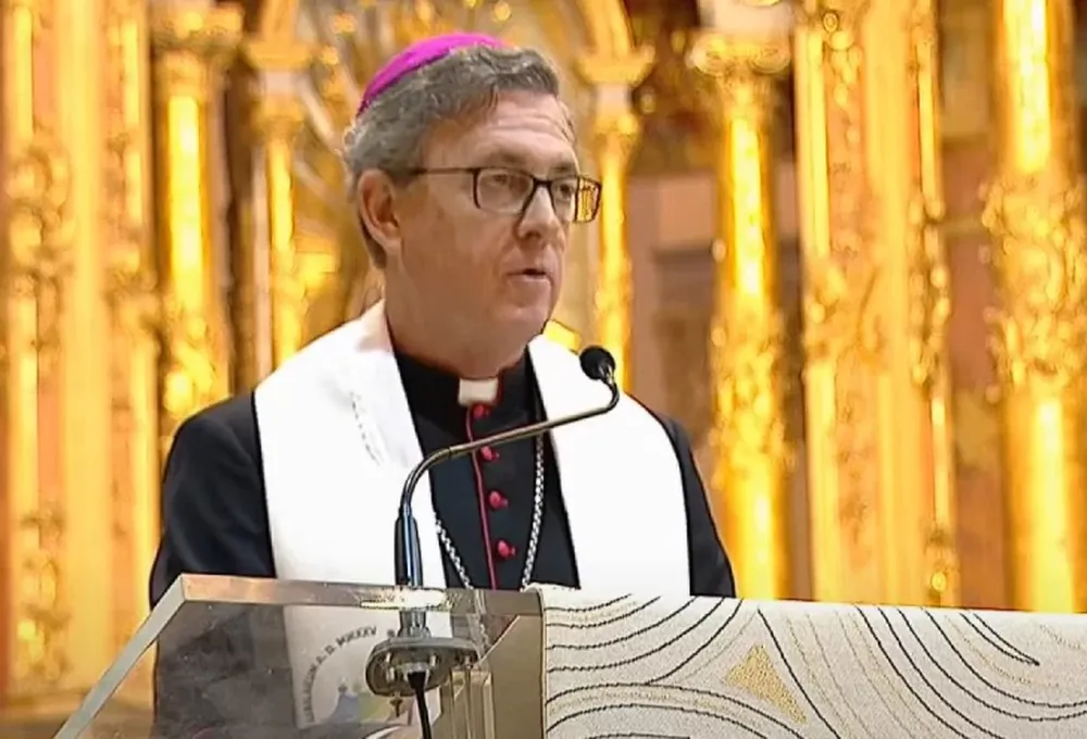 Pedido. García Cuerva pidió en su homilía recuperar la empatía y el respeto, ante el presidente Milei y otras autoridades.