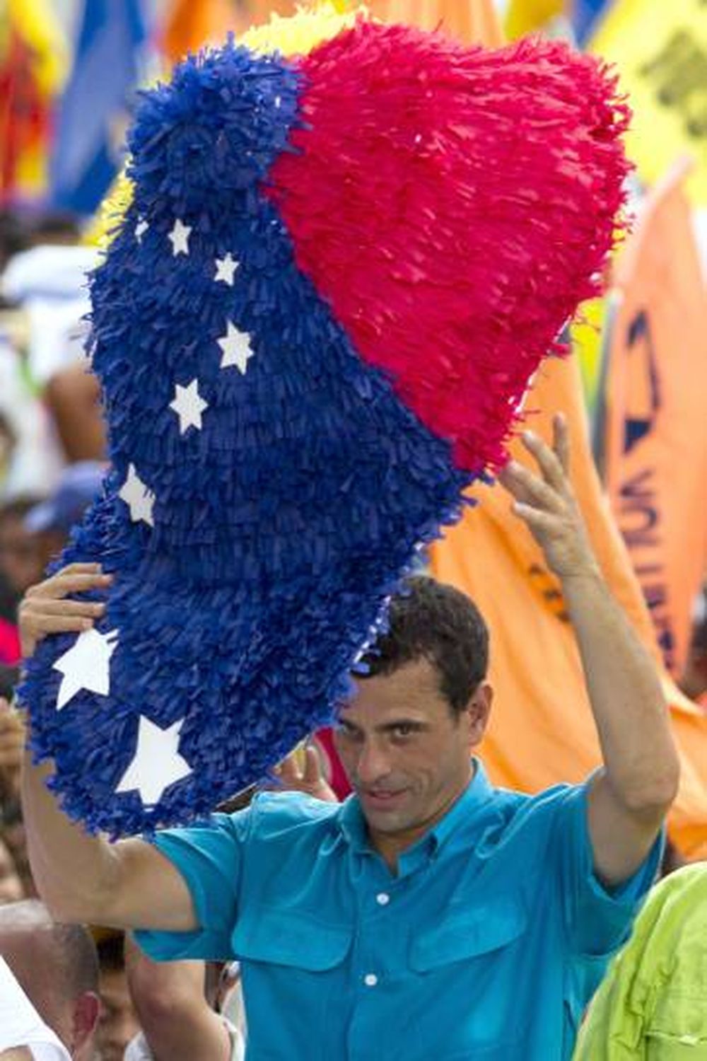 El hombre que pone a prueba   a Hugo Chávez