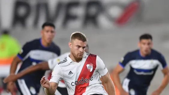 River sigue con su marcha triunfal