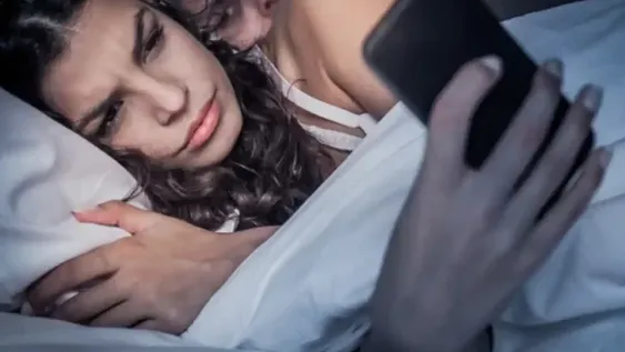 De mayor a menor: el ranking de los signos con más tendencia al engaño en una relación